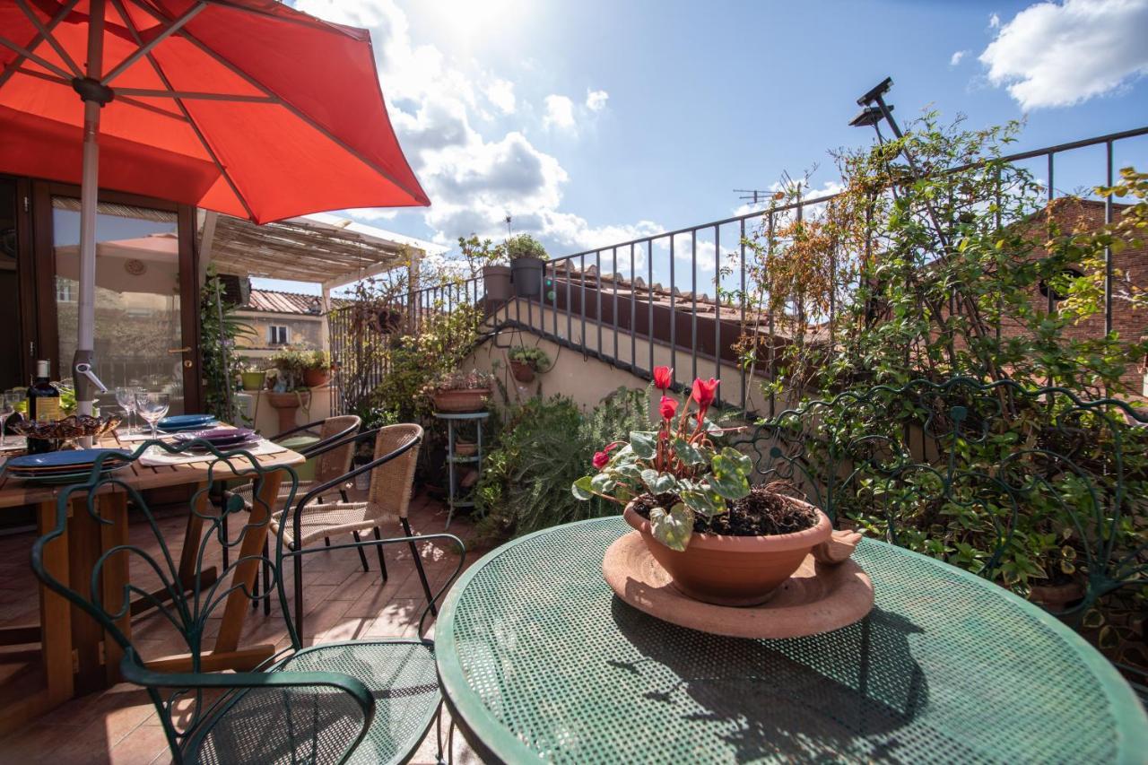 Residenza Al Pavone Luxury With Terrace Apartamento Lucca Exterior foto