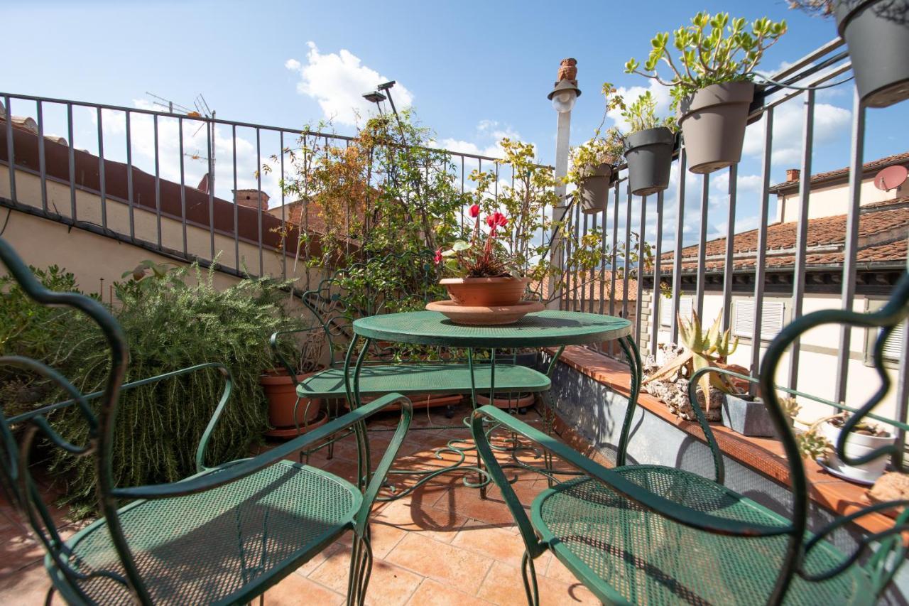 Residenza Al Pavone Luxury With Terrace Apartamento Lucca Exterior foto