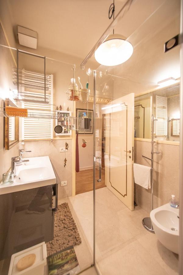 Residenza Al Pavone Luxury With Terrace Apartamento Lucca Exterior foto