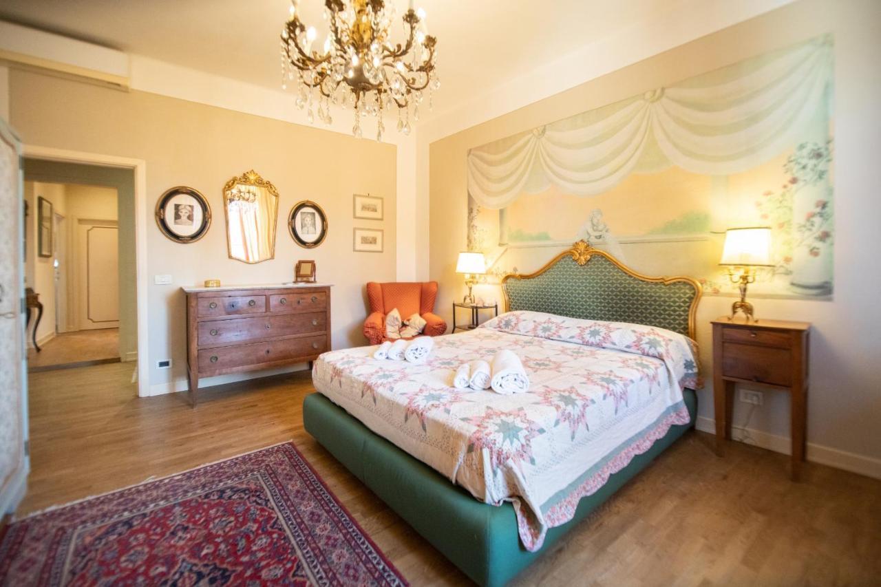 Residenza Al Pavone Luxury With Terrace Apartamento Lucca Exterior foto